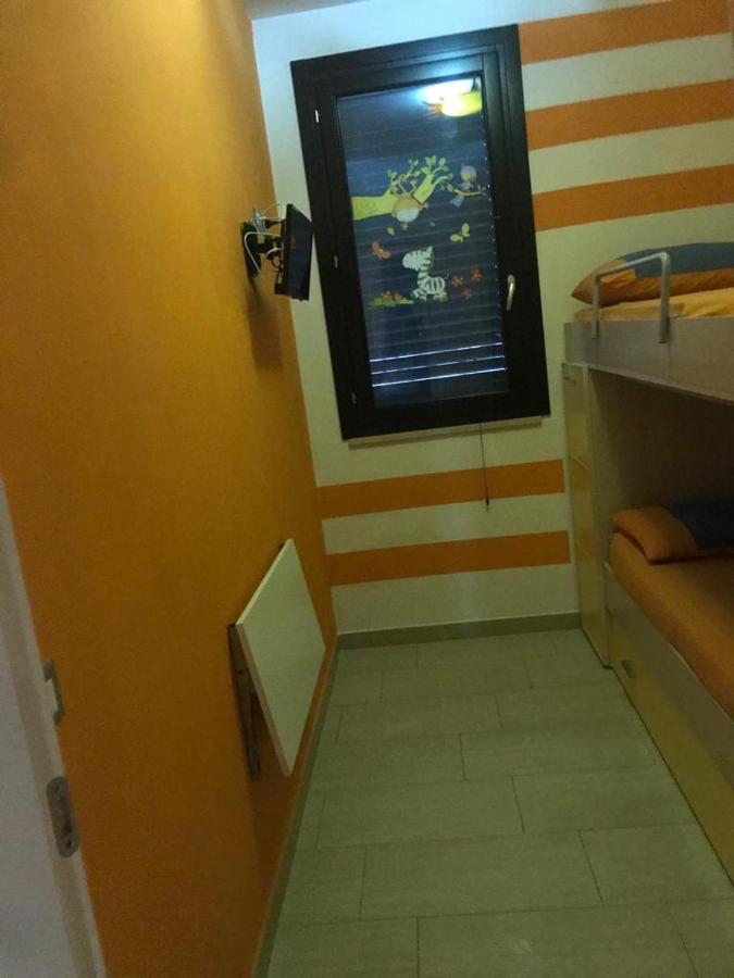 La Maison De Medea Пулзано Екстериор снимка